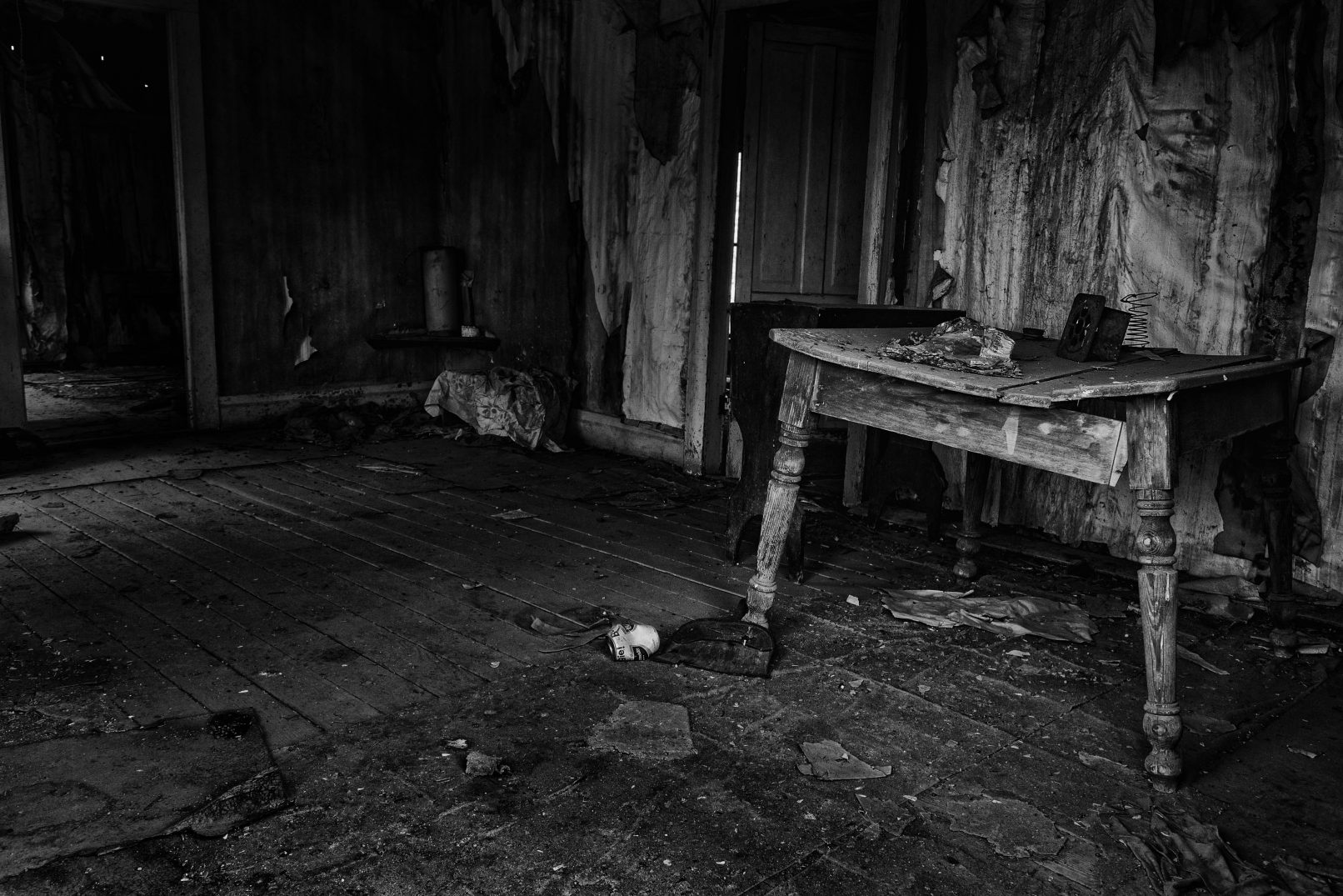 Dilapidated room in Bodi, California ghost town