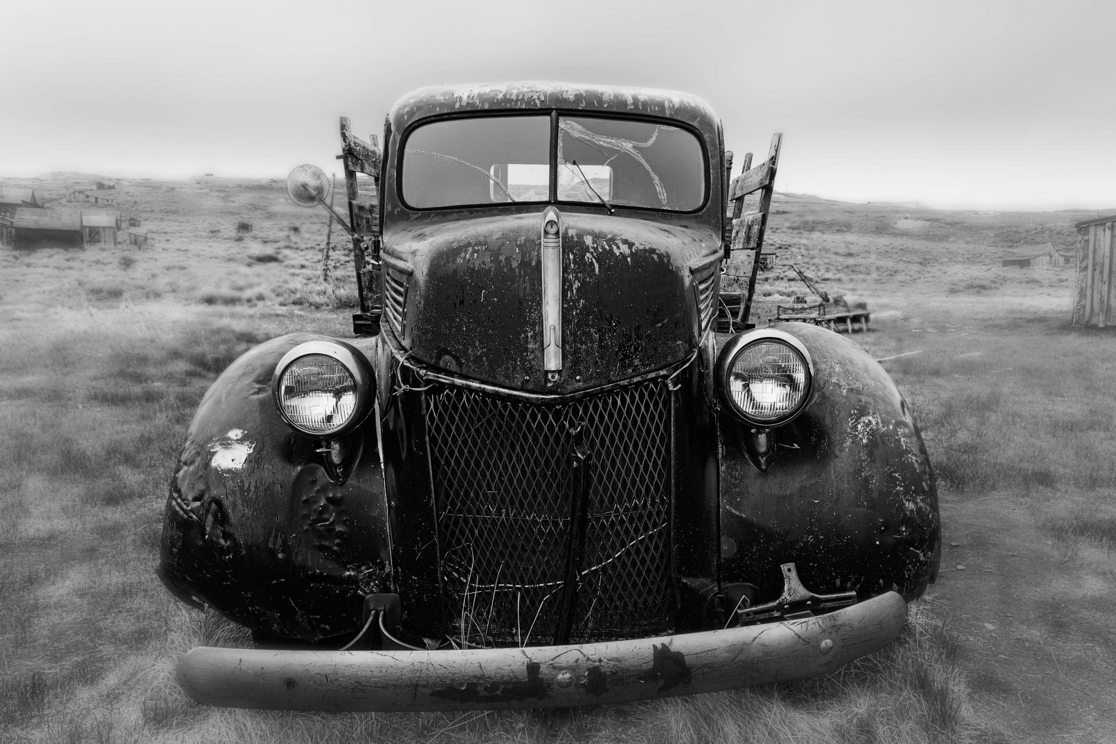 Old car in Bodi, California ghost town